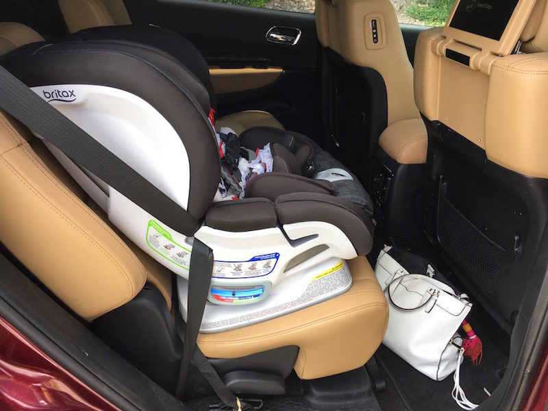 Baseless Car Seat Installation A, How To Install Infant Car Seat With Belt Without Base