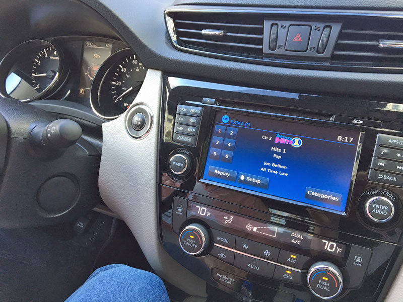 The interior of the Nissan Rogue Sport. 