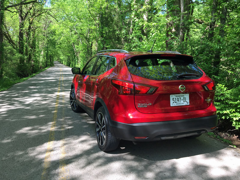 Nissan's new Rogue Sport performs well in the city and the country. 