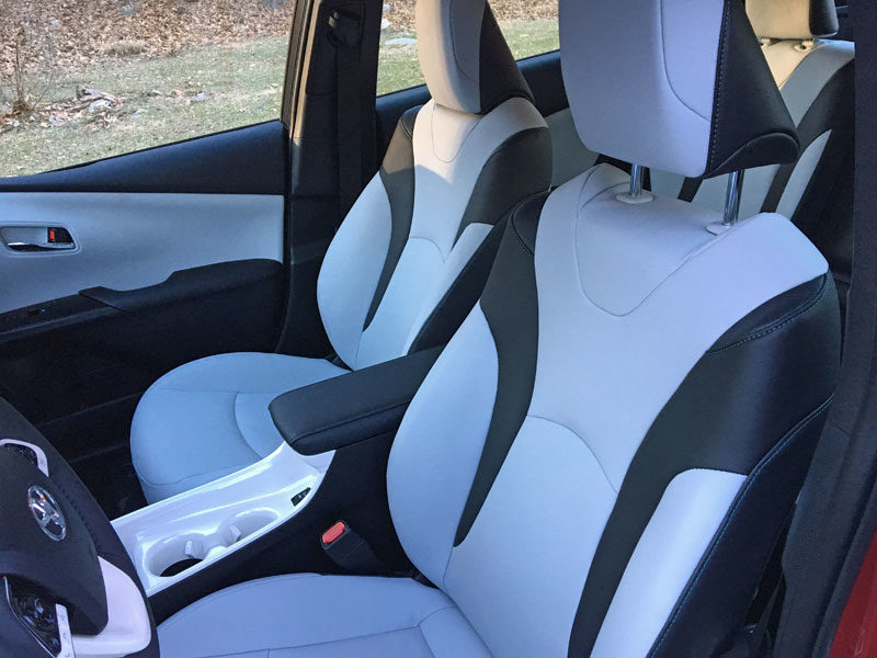 The interior of the Prius Prime looks like Stormtrooper. 