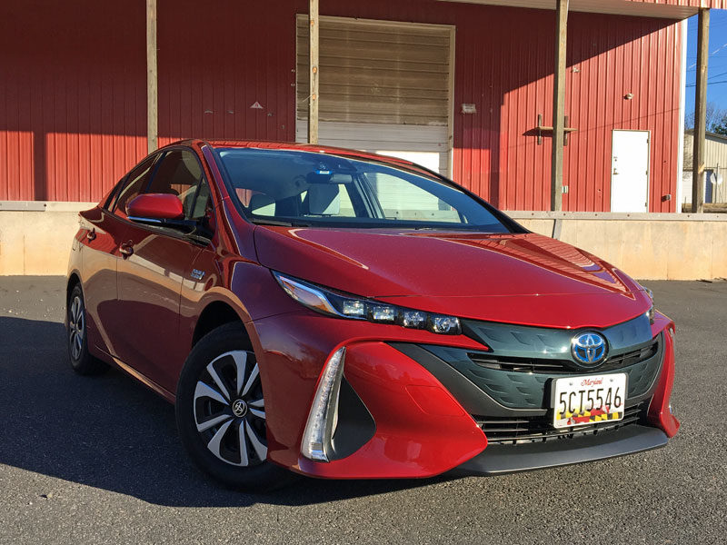 Review of the 2017 Prius Prime Premium Plugin Hybrid from Toyota.