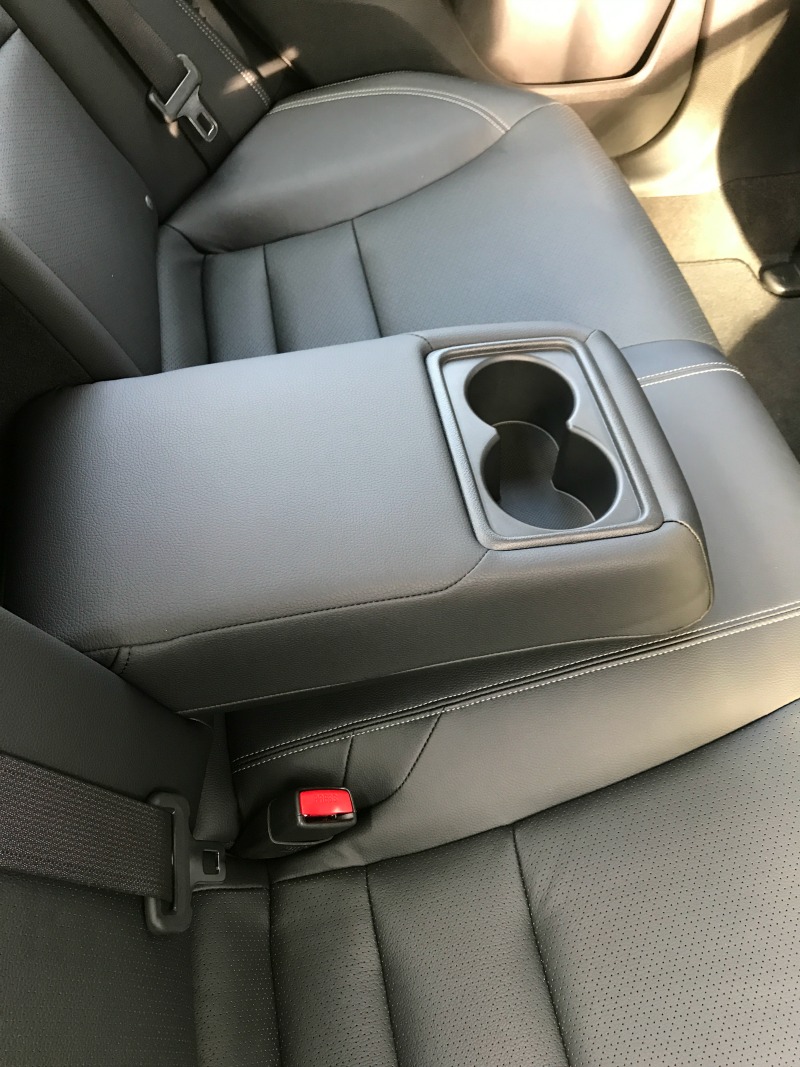 2017 Honda Accord Hybrid Touring model: green luxury