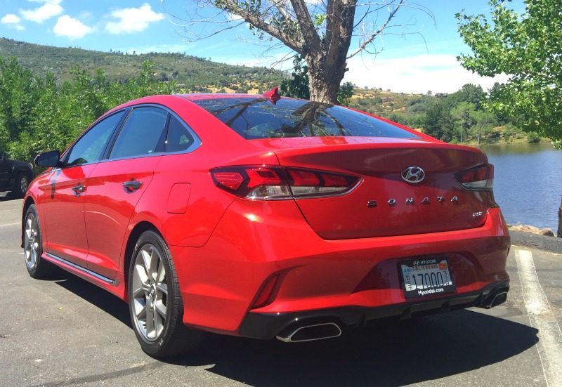 Redesigned rear view of the 2018 Hyundai Sonata.