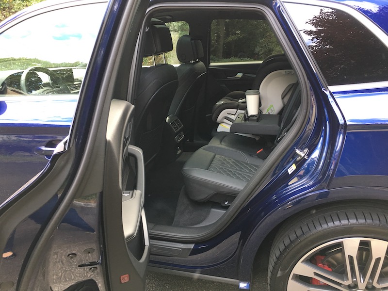 2018 Audi Q5, Audi Q5 Child Seat Installation