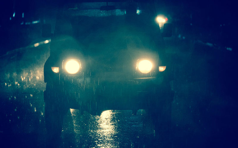 Safe driving tips in heavy rain - don't use your bright headlights