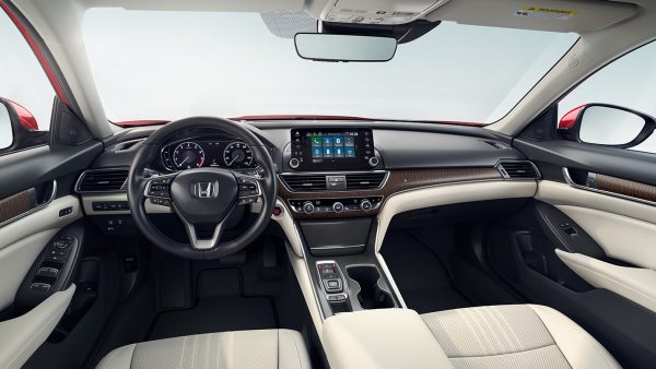 2018-honda-accord-interior-dashboard