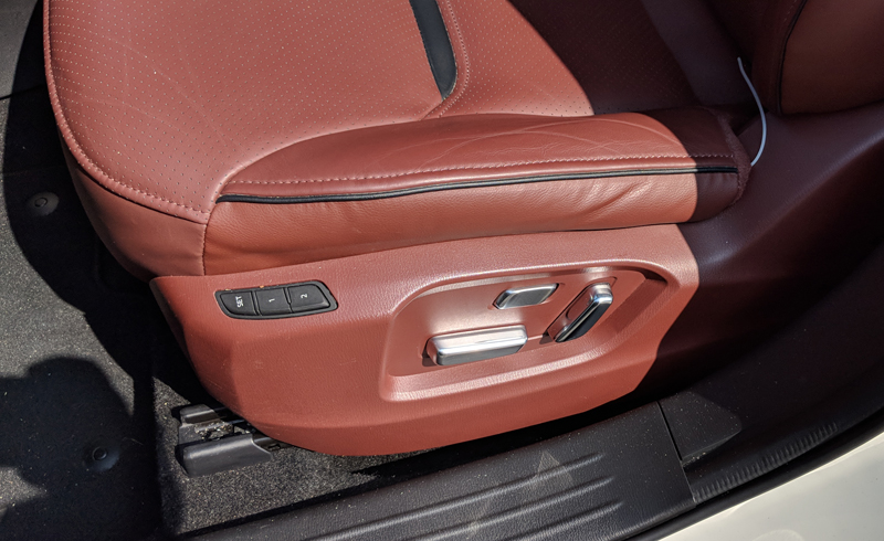 Mazda CX-9 Signature AWD Power Drivers Seat
