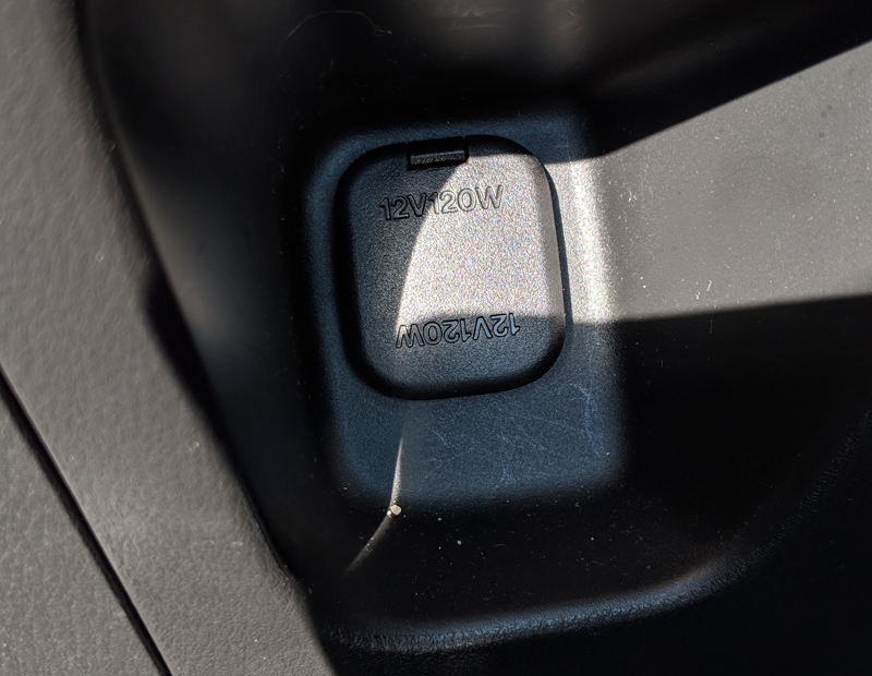 Mazda CX-9 Signature AWD Power Jack