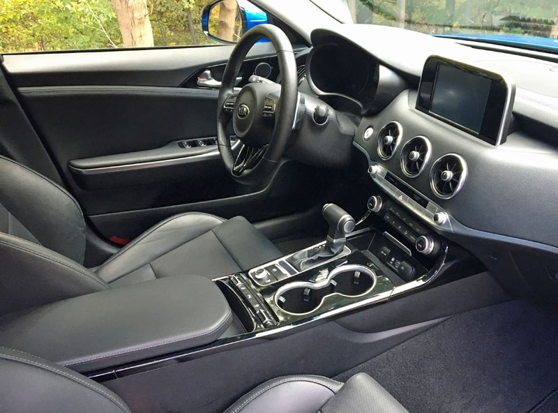 Kia Stinger interior