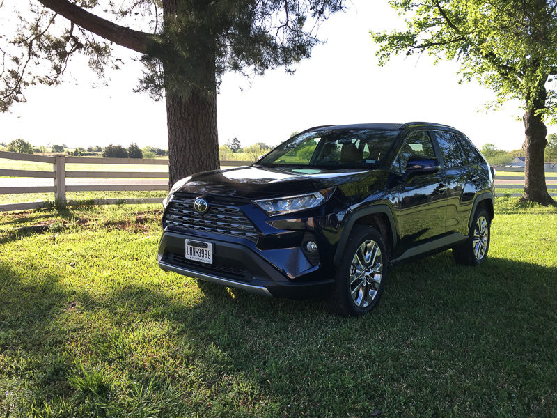 2019 RAV4 Review