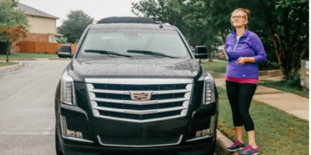 Review-Cadillac-Escalade-Girls-Guide-to-Cars
