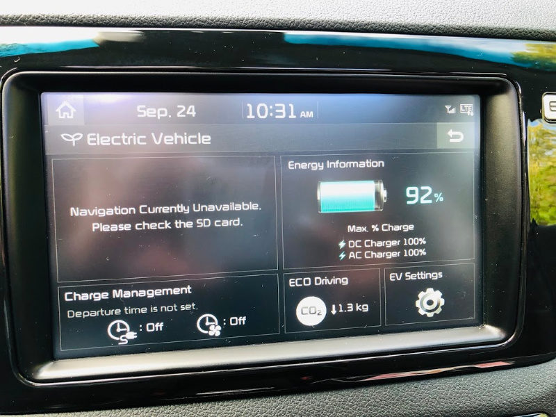 Kia Niro touchscreen battery monitor
