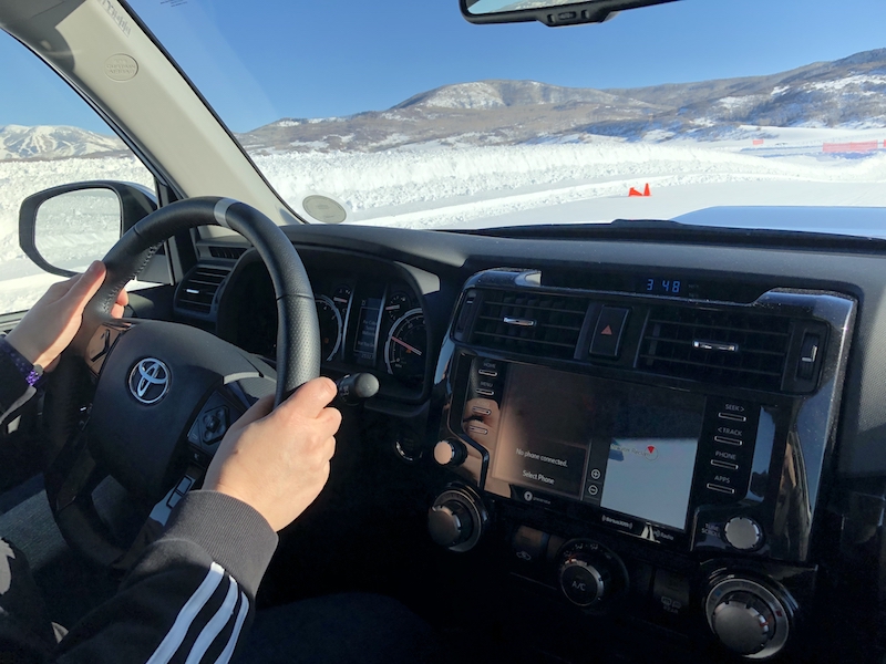 drive in snow Bridgestone Toyota Winter Driving School