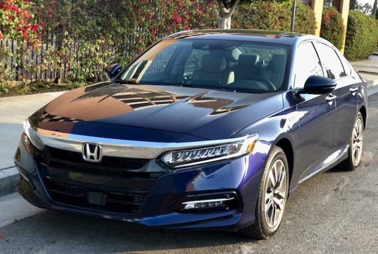 2020 Honda Accord Hybrid Top Luxury and MPG in a Elegant