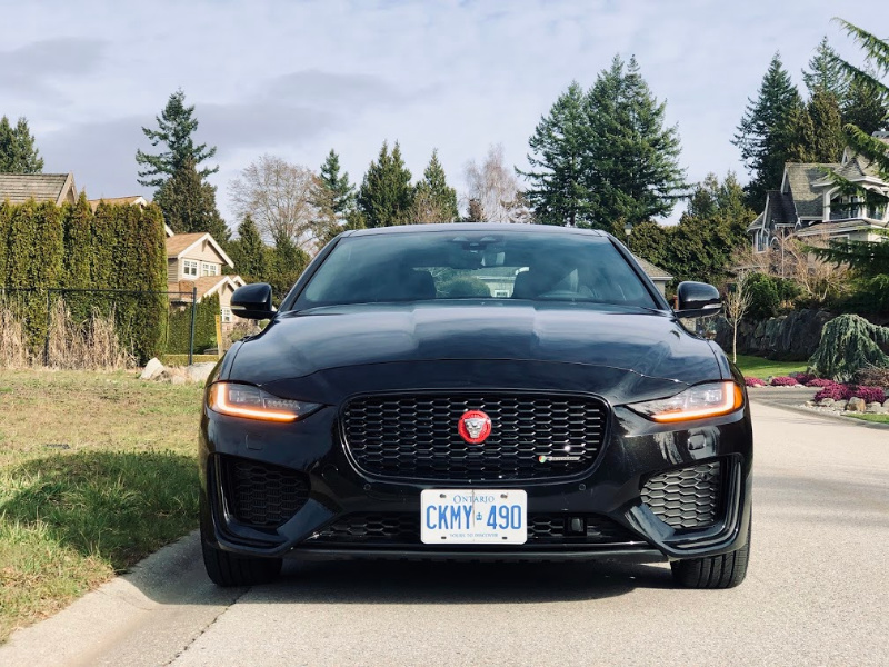 2020 Jaguar Xe A Compact Luxury Sedan And All That Jazz A Girls
