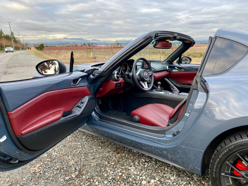 mazda mx-5 miata
