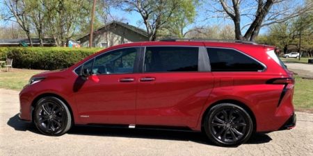 2021 Toyota Sienna XSE: There's Nothing Mini About This Minivan