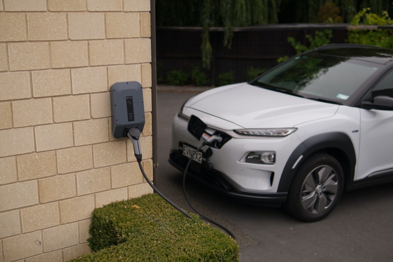 electric vehicles dangerous