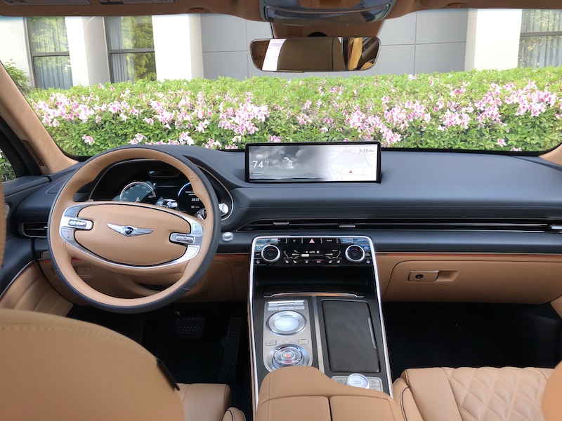 A view of the Genesis GV 80's front seat