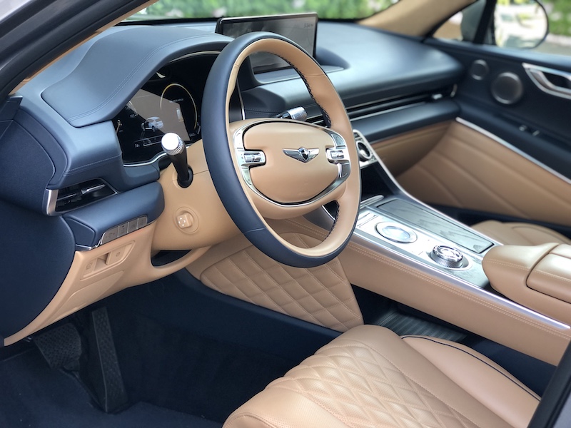 The quilted leather even adorns the side panels on the center console