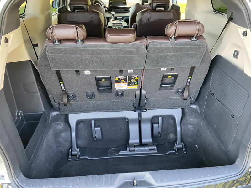 2021 Toyota Sienna Hybrid Minivan