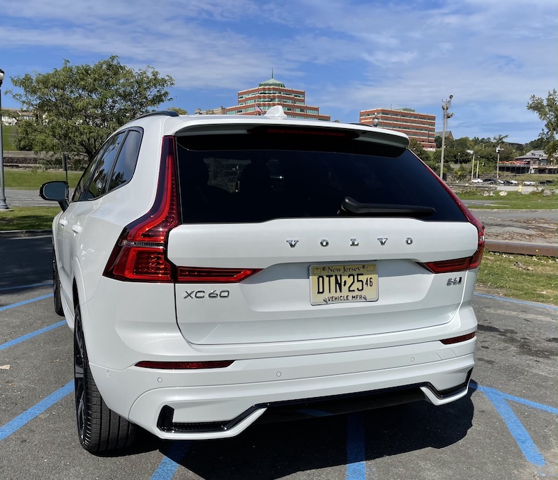 The rear end of the 2022 Volvo XC60 is a bit sportier but still has the signature tail lights