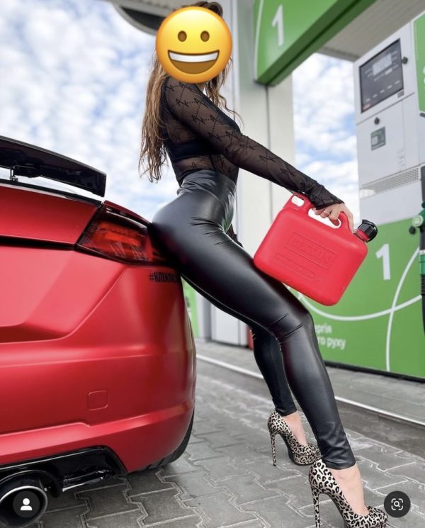 Car model with gas can