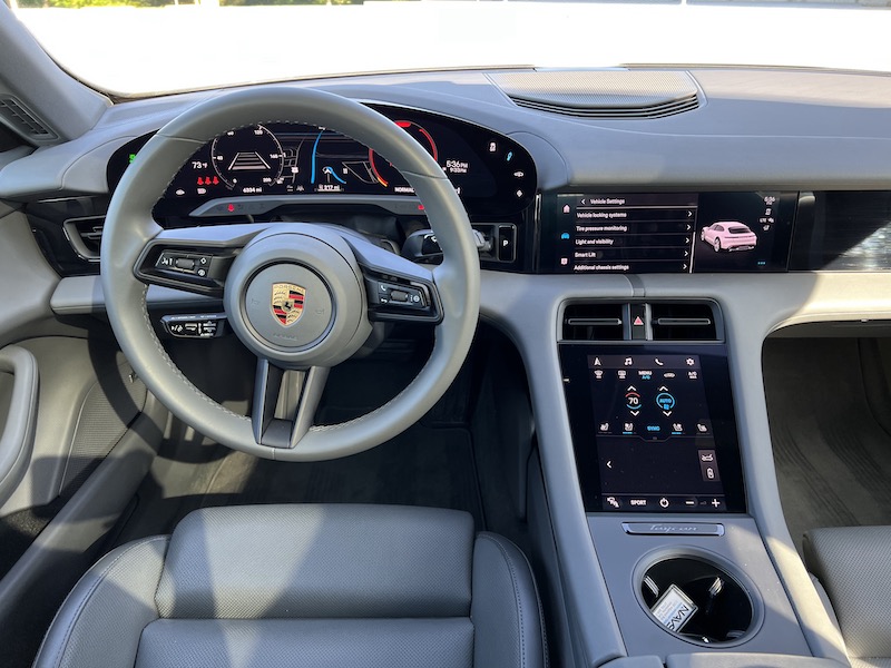 The driver's seat in the Porsche Taycan