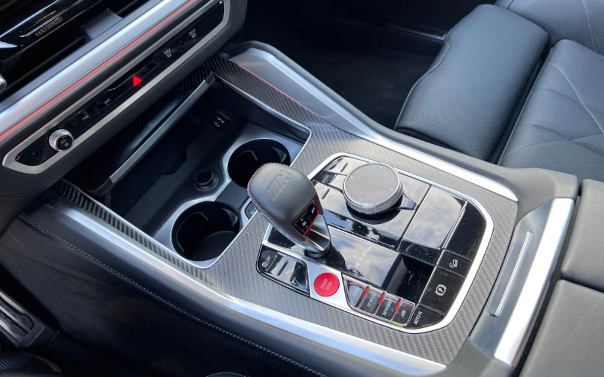 Feast Your Eyes On This Pretty Center Console With The Bmw M Elements In This Plug-In Electric Hybrid Suv. Photo: Allison Bell