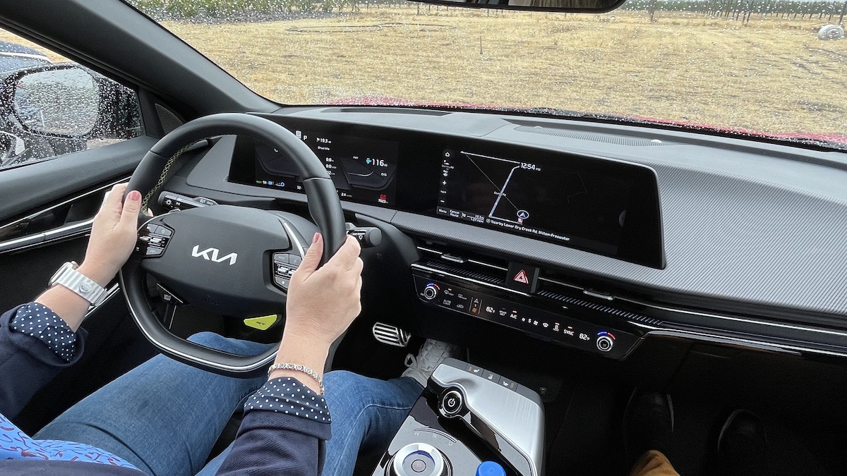 A Girls Guide To Cars | 14 Sexy Sports Cars That Will Make You Want To Drive - Kia Ev6 Gt