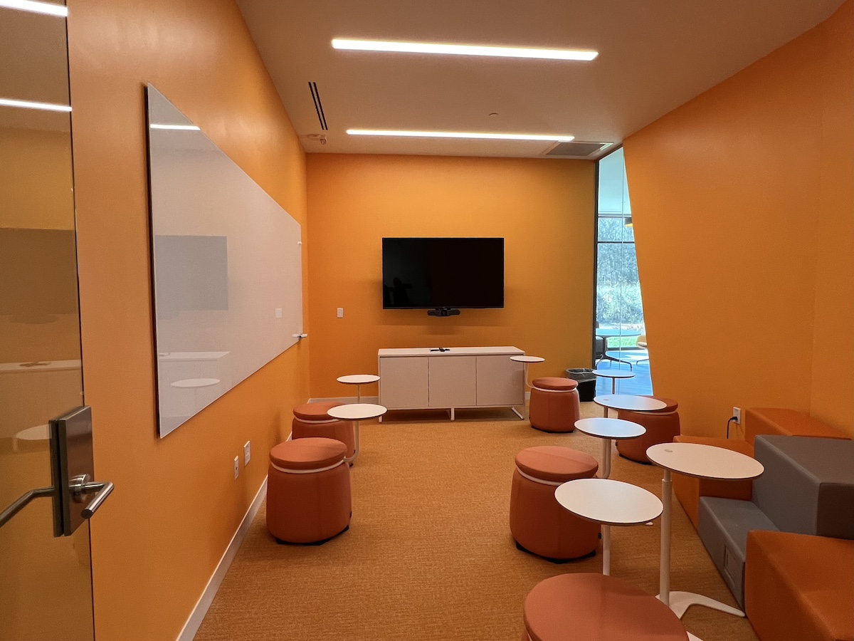 A meeting decorated in room in Continental orange