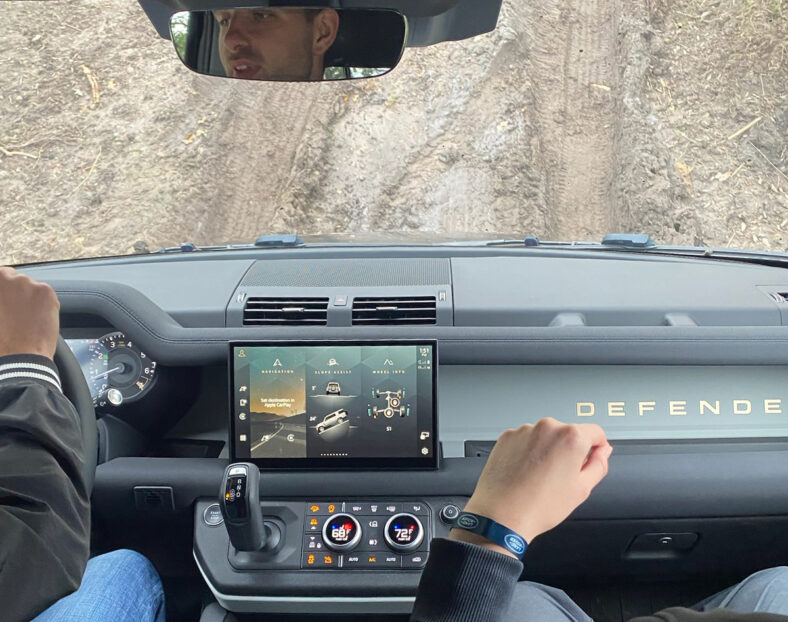 Destination Defender Land Rover Defender