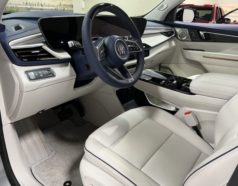 The Front Cabin Of The 2025 Buick Enclave