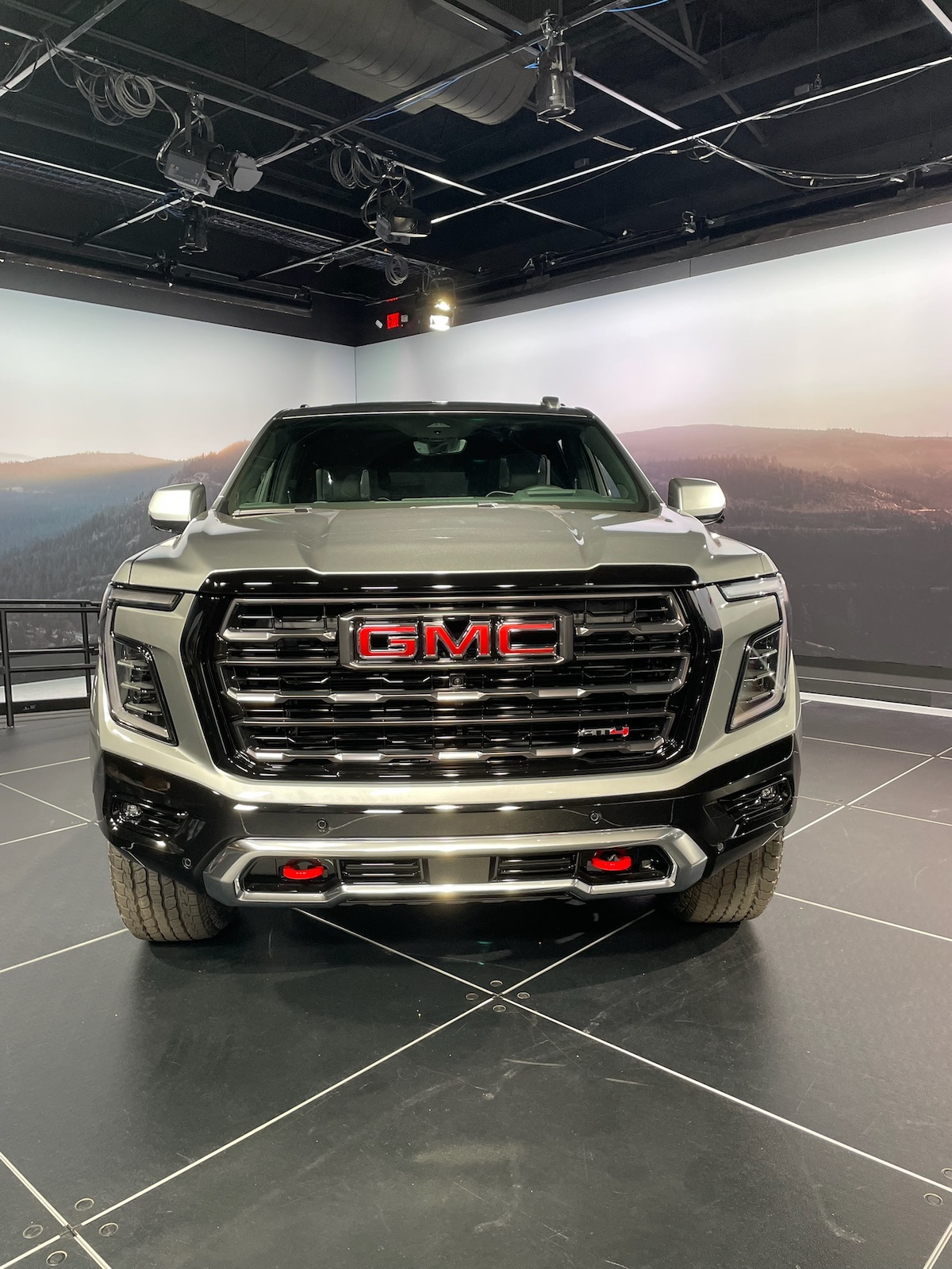 The New Front Grille 2025 Gmc Yukon