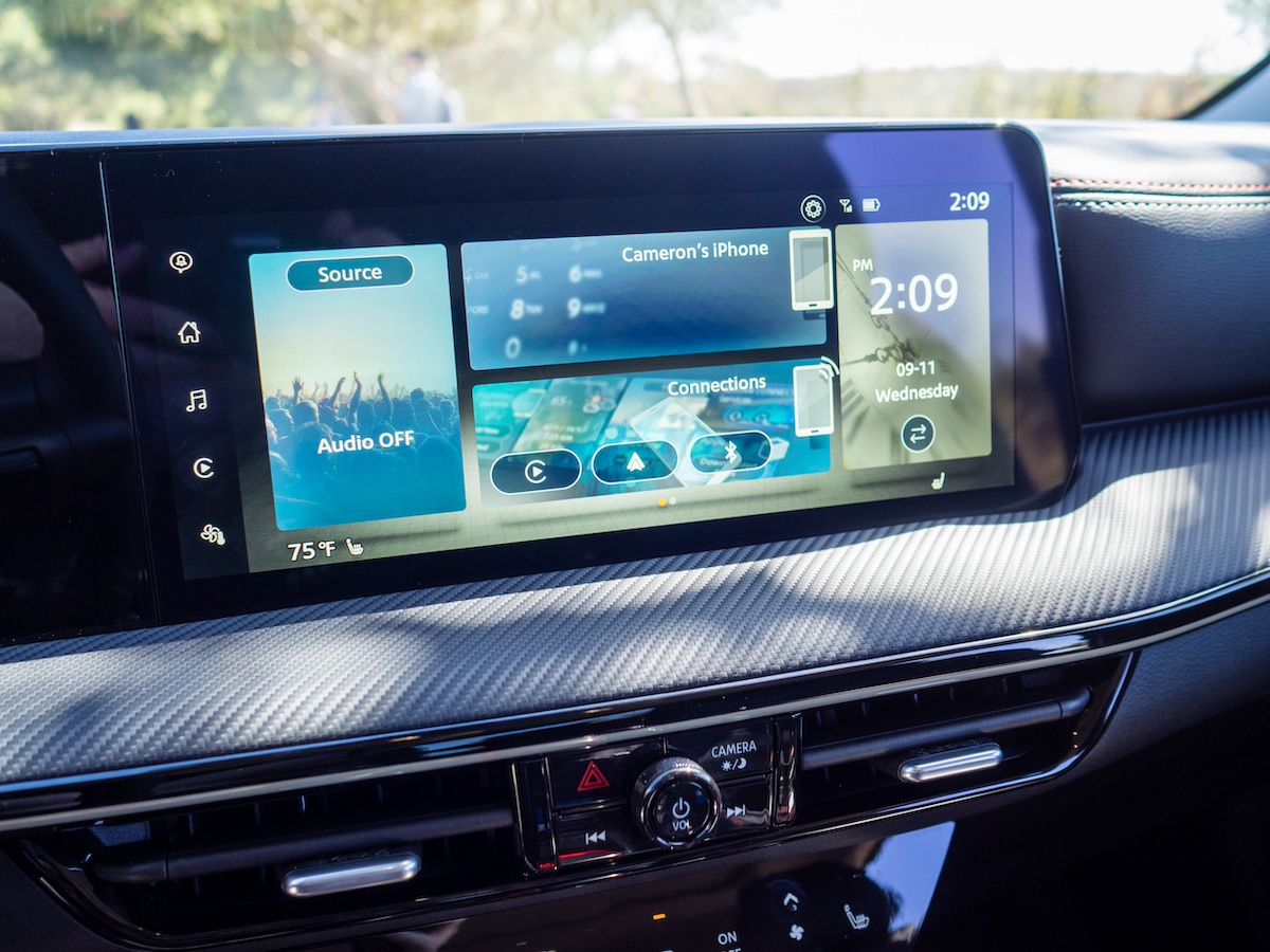 2025 Nissan Kicks First Drive: Why This Sneaker-Inspired SUV Charmed Us 6 2025 Nissan Kicks Media Screen