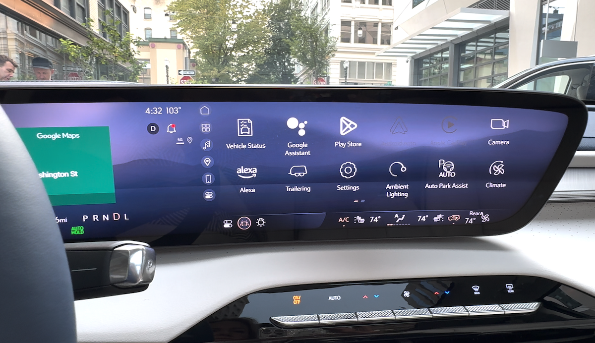 The Multimedia Screen In The 2025 Buick Enclave
