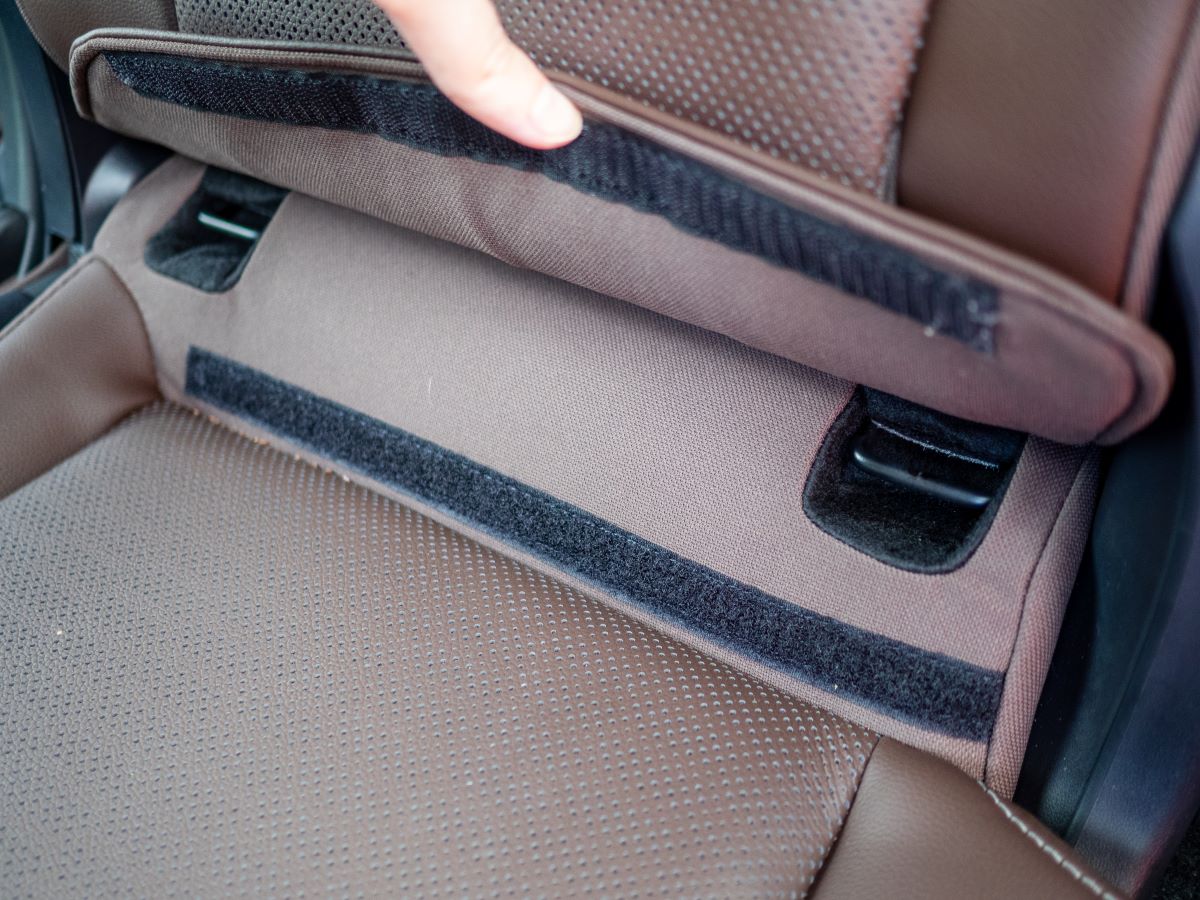 The 2024 Land Cruiser is a Pleasant Blast from the Past 9 2024 Toyota Land Cruiser-44