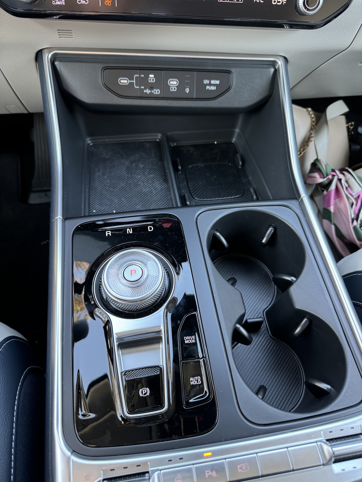 The New Command Center In The 2025 Kia Carnival