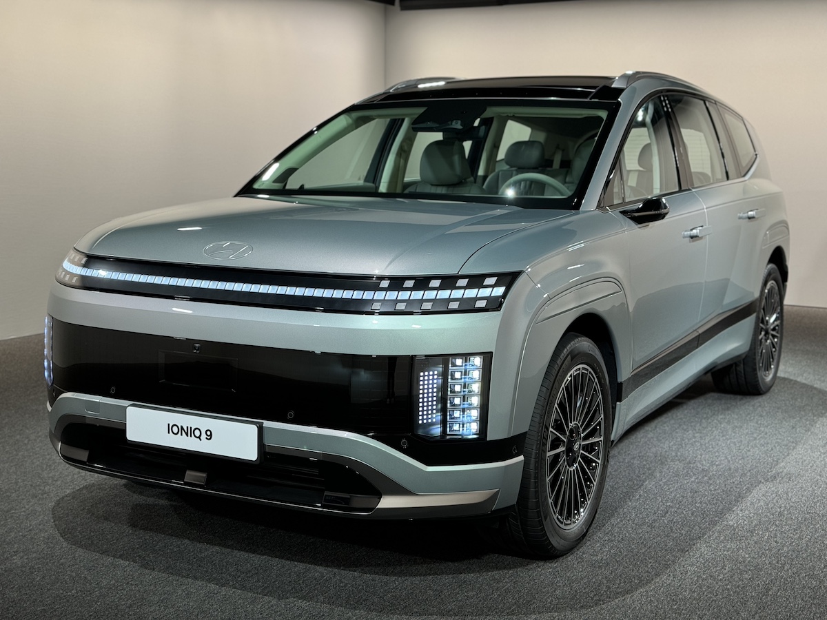 17 Best New Cars of 2025 That We Can't Wait to Drive 5 The Front End Of The 2025 Hyundai Ioniq 9