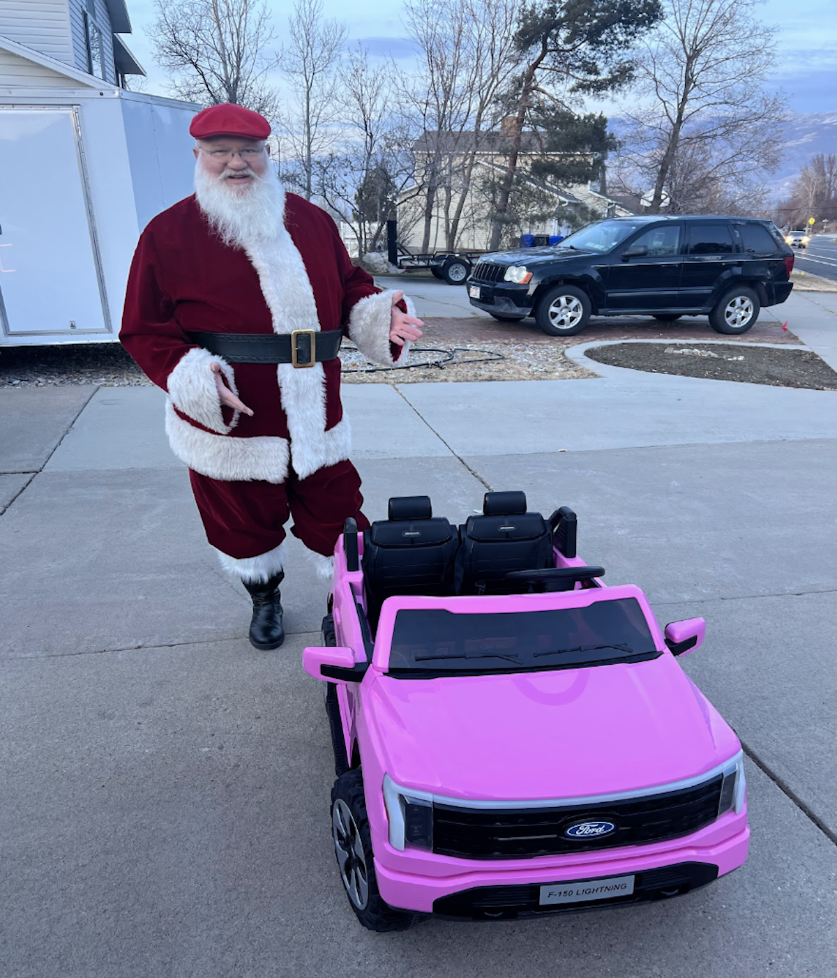 Ford Lightning Ride On Toy Front Grille
