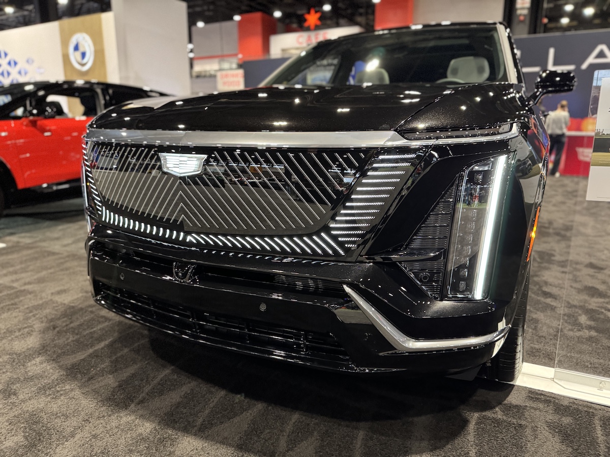 The Cadillac Vistiq is the Luxury Electric 3 Row SUV We've Been Dreaming Of 4 The Front End Of The Cadillac Vistiq