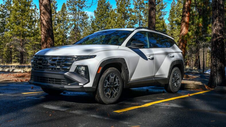 These Are the 15 Most Negotiable New Cars on Dealers Lots Right Now. Get 'Em While You Can 4 The Side Profile Of The Hyundai Tucson Xrt