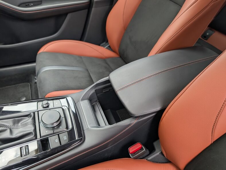 2025 Mazda CX-30 Carbon Turbo Center Console Backwards