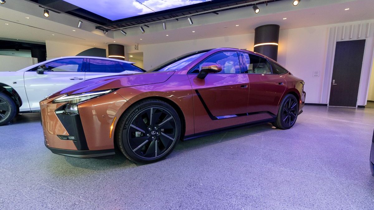 6 Things That Make the 2026 Lexus ES Worth Waiting For 5 A Girls Guide To Cars | 6 Things That Make The 2026 Lexus Es Worth Waiting For - Es4 Edited