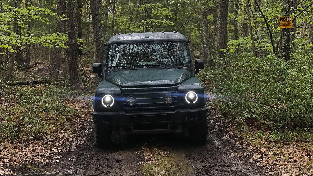 19 Experts, 20 Off-Road Bruisers, One Muddy Verdict: The SUVs and Pickups That Rocked Mudfest 2025 6 Rocks, Mud, And Tight Pathways Were Easily Conquered By The Ineos Grenadier.