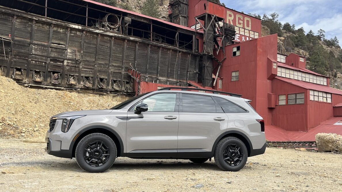 These Journalists Put 12 New Cars to the Rocky Mountain Test to Find Out: Are AWD or 4WD Really Necessary? 6 2024 Kia Sorento X-Pro At The Mines