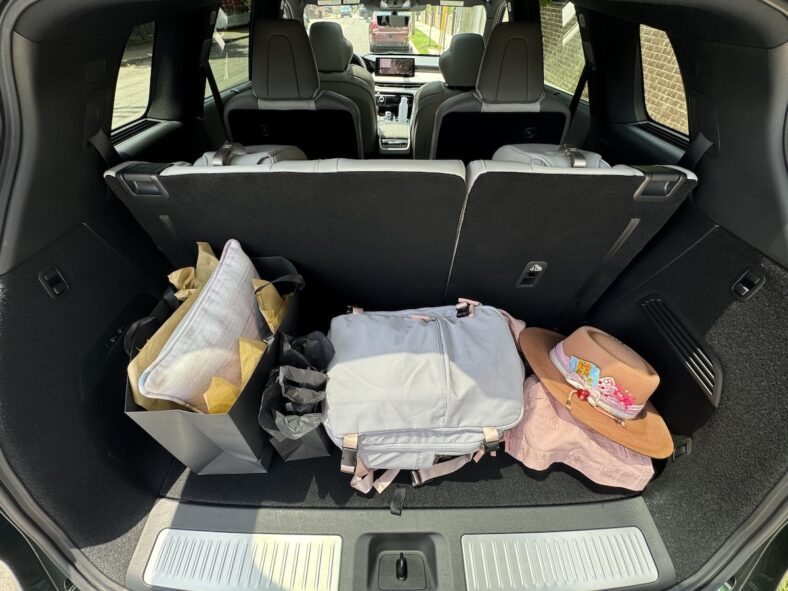 The cargo area behind the 3rd row in the 2026 Infiniti QX60