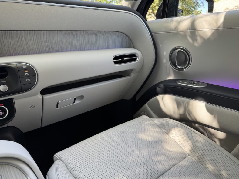 The Redesigned 2026 Hyundai Palisade Adds Chic Style, But There’s a Caveat To Consider 9 The Cabin Is Notable For Soft Curves, Beautiful Materials And Ambient Lighting In The 2026 Hyundai Palisade