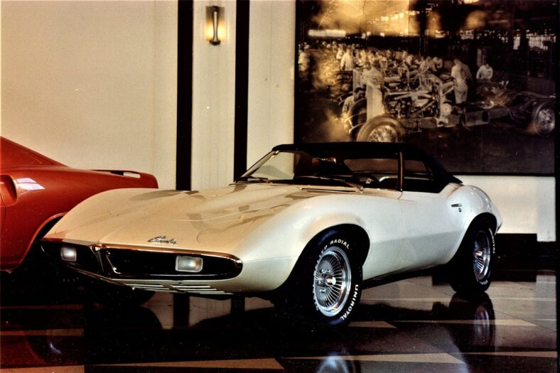The Pontiac Banshee Concept Debuted In 1964