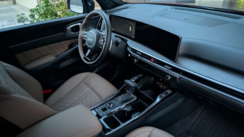 The Interior Layout Of The 2025 Kia Sorento X-Pro Sx Prestige Awd
